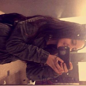 Meet your Posher, America